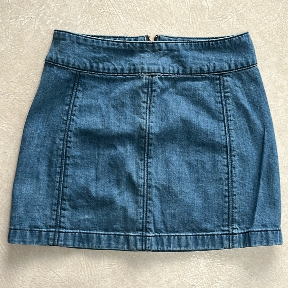Women’s Free People Denim Skirt size 4